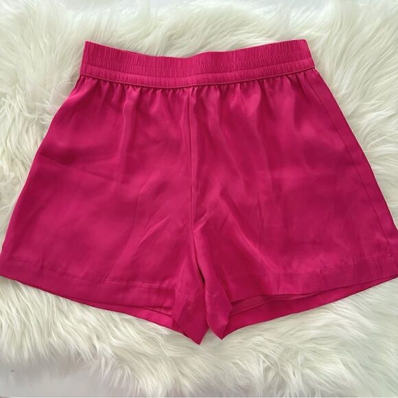 ɴᴡᴏᴛ ᴠꜱ ᴍɪᴅ-ʀɪꜱᴇ ꜱᴀᴛɪɴ ɢʟᴀᴍ ꜱʟᴇᴇᴘ ꜱʜᴏʀᴛꜱ - Picture 5 of 16